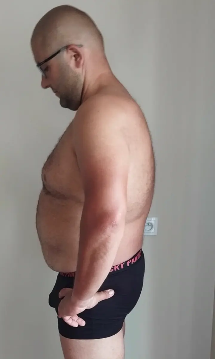 Podopieczny przed współpracą, zdjęcie z boku, 14 lipca, 119,7 kg